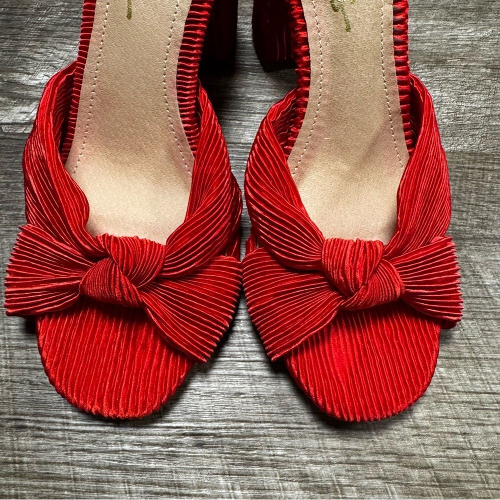 Lulus Asher Red Fabric Knotted High Heel Sandals Size 5.5 - Picture 2 of 7